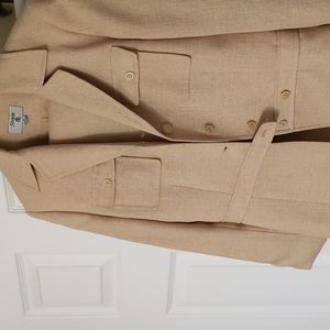 Woman long sleeve suit with skirt Size 4